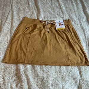Member’s Mark, Women’s Skort Size Medium Light Brown Mid rise NEW